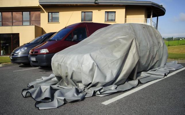 Eldvarnarteppi fyrir bíla