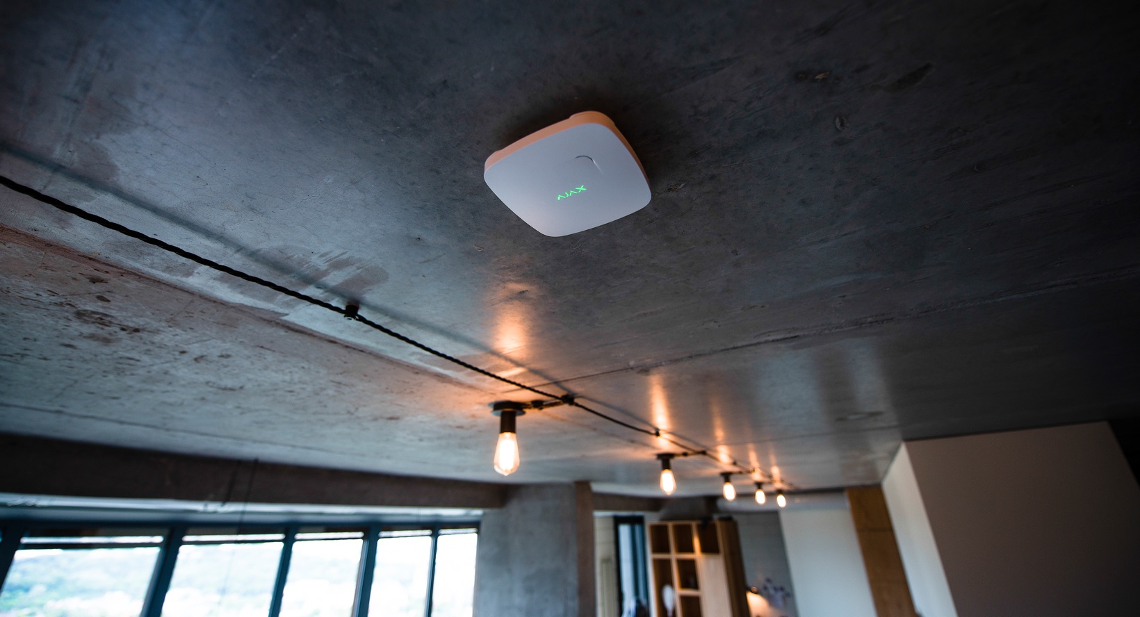 AJAX reyk-, hita- og kolsýringsskynjari - Hvítur