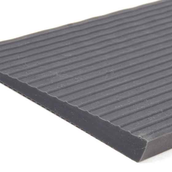 Þröskuldarrampur Gúmmí 16x150x900mm